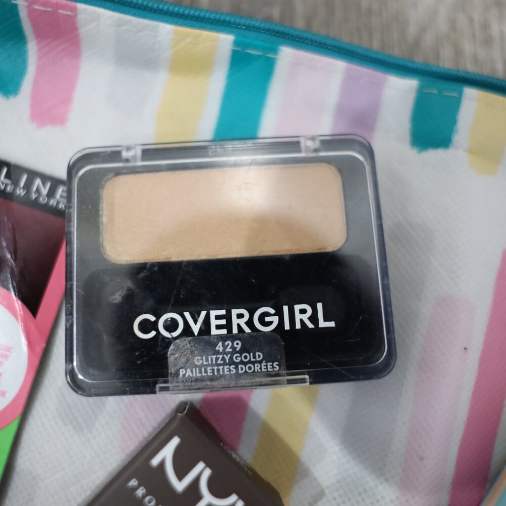 Beauty Bundle - Picture 6 of 7